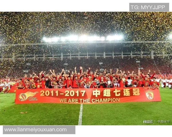 足球明星加迪尔的传奇之路与辉煌成就解析